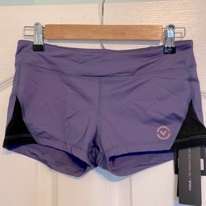 Virus Intl Data Mesh Shorts, Women’s Small